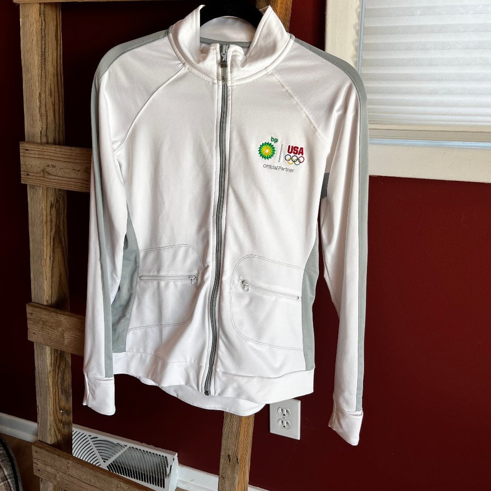 ALO Yoga Olympic Formation Jacket White Small Cool Fit